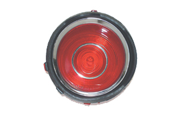 Rubber The Right Way - Taillight Lens Assembly - Driver Side