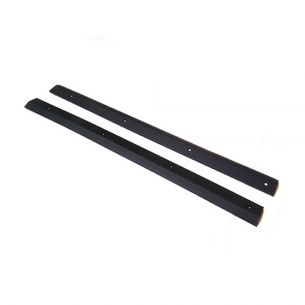 thumbnail image 2 of Genuine Peugeot 205 / GTi Tailgate Seal - Rear Hatch Weatherstrip 2 of 3